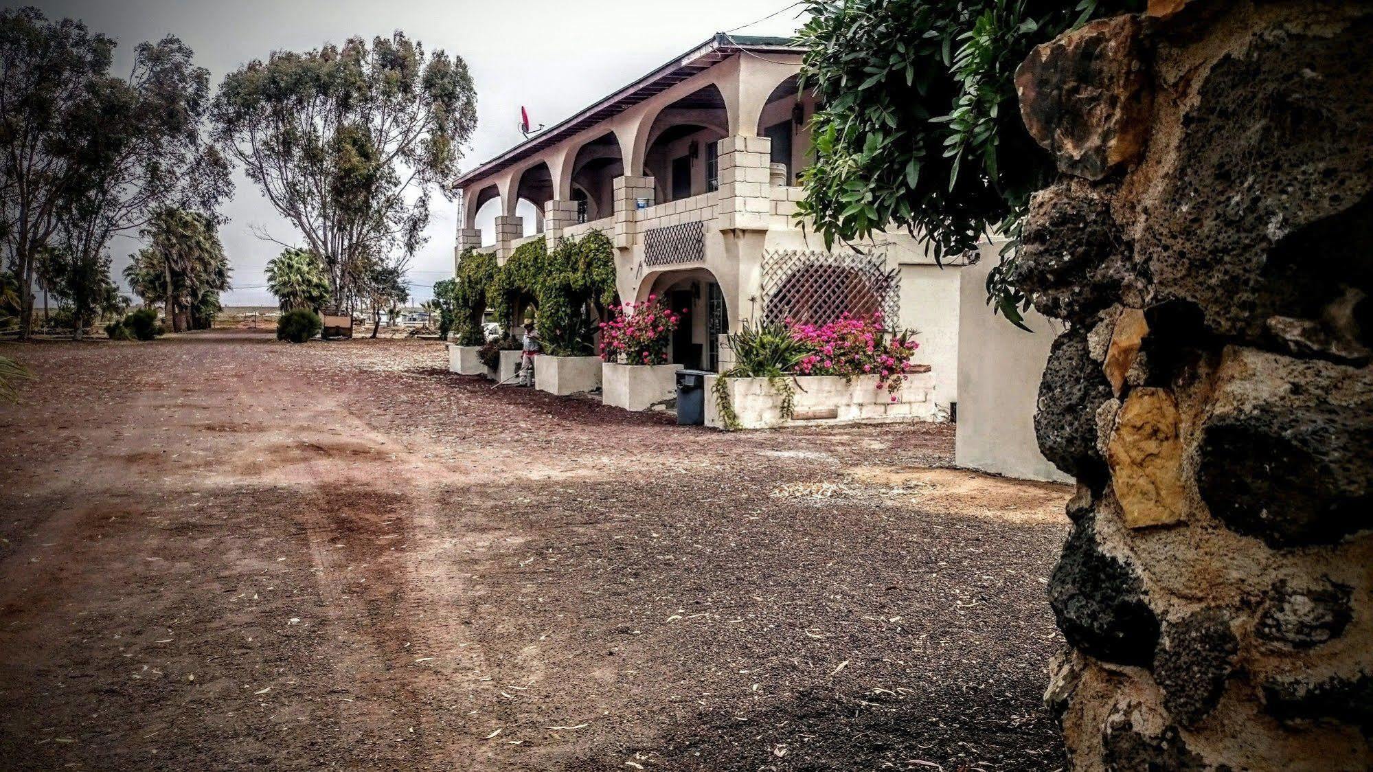 Old Mill Hotel San Quintin Exterior foto
